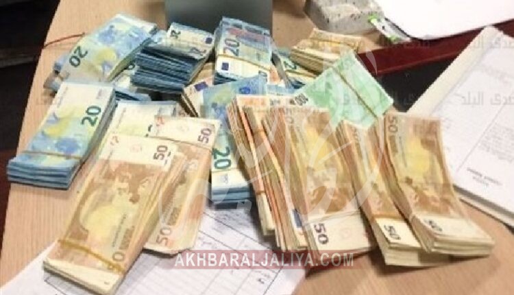 توقيف مهاجر مغربي يحاول تهريب 52 ألف أورو بميناء طنجة