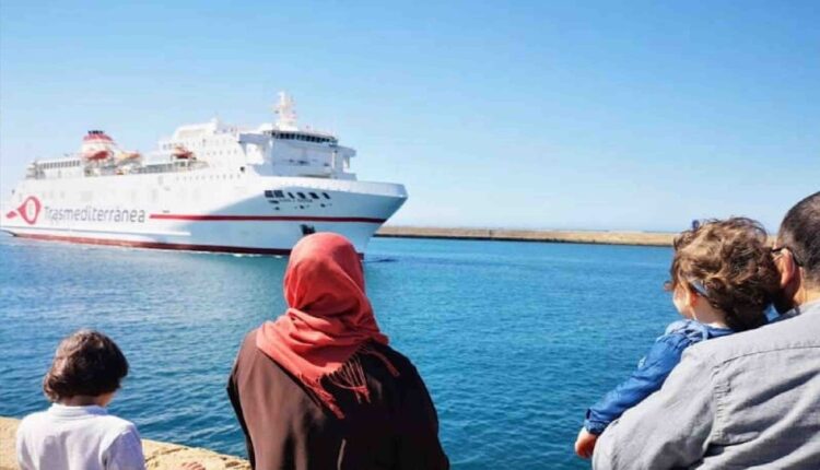 بتعليمات ملكية السلطات تقرر التكفل بنقل مغاربة الخارج العالقين بميناء سيت الفرنسي