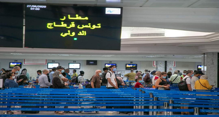 العشرات من أفراد الجالية المغربية بأوروبا عالقون في تونس